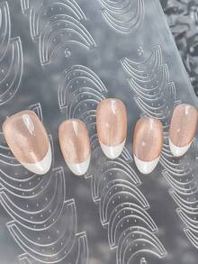 全尺寸法式美甲贴纸，包含粘性点、指甲贴片、导向器和各种法式弧度图案。美甲用品 - 無色 - 查看 4