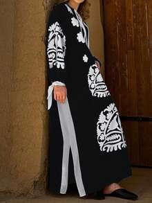 Spring/Summer Women's Arabic Dress,Nomadic Style Dress, Vintage Floral Print Dress With Tie Buttons And Slit, Maxi Dress,For Middle Eastern Style - Black - View 2