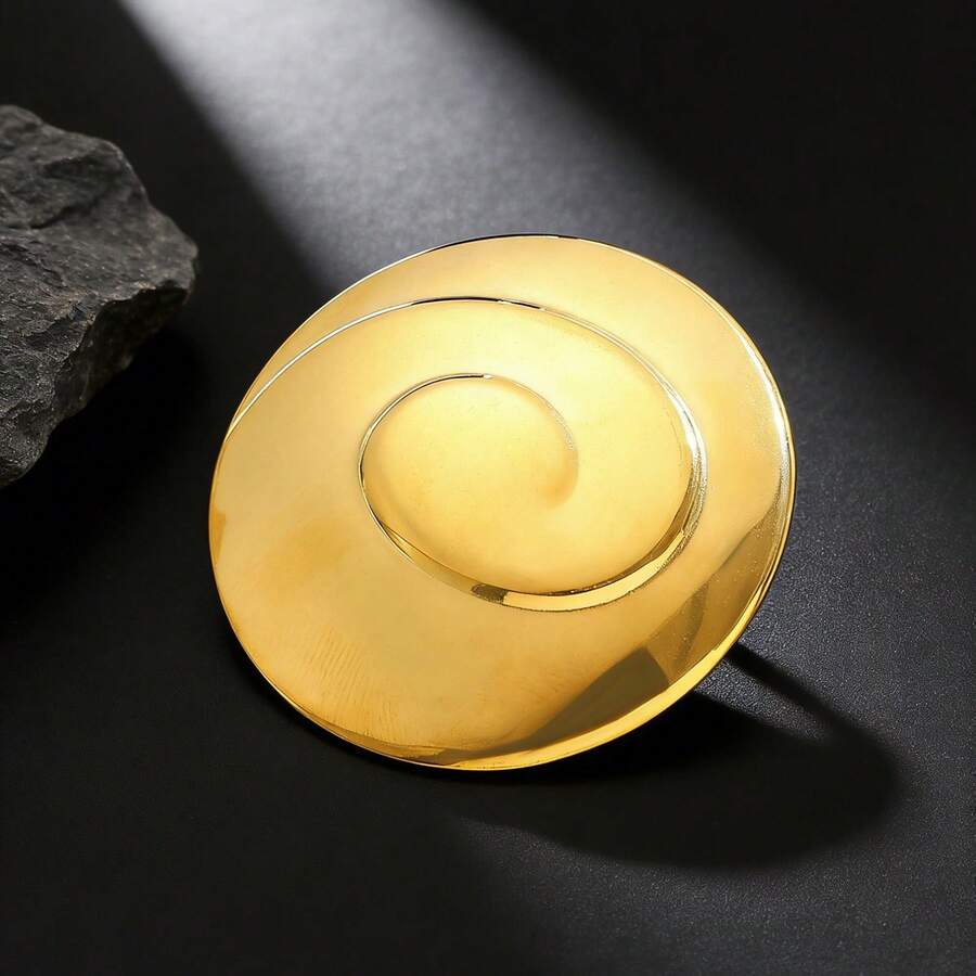 爆款金色螺旋纹圆盘胸针 | 必备极简主义Y2K风格胸针，可点缀西装外套/领口/大衣/牛仔夹克，提升职场/约会穿搭格调的时尚配饰，时尚爱好者的完美礼物