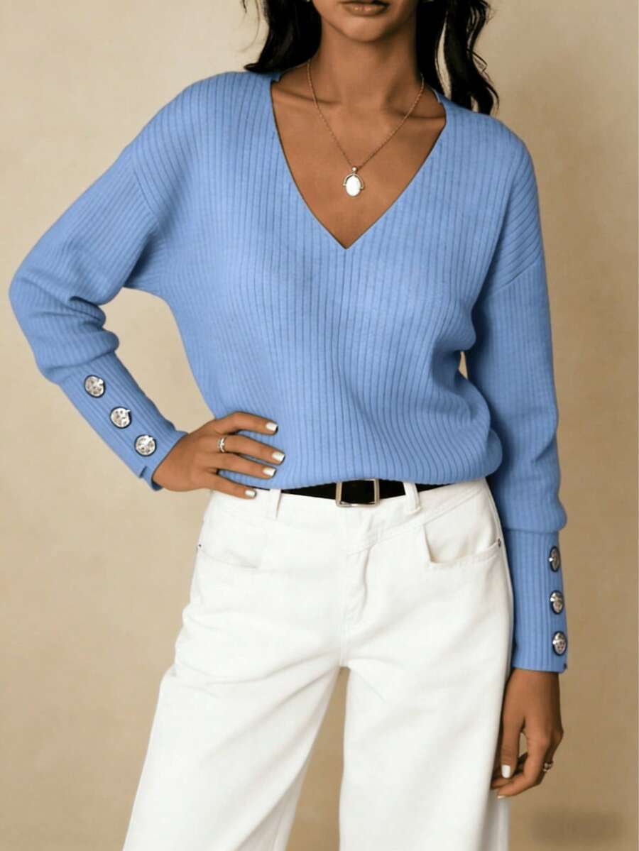 [Elegant Knitwear Top] Women's Light Blue V-Neck Ribbed Sweater - Elegant Long Sleeve Pullover With Faux Button Detail, Machine Washable Fall Winter Top For Casual & Formal Wear, Cute Sweaters, Seasonal Wardrobe, Classic Knitwear, Quality Stitching, Office Attire   Women's Basic Oversized V Neck Button Sweaters Dressy Casual Lightweight Ribbed Knit Pullover Sweater Tops,V-Neck Ribbed Sweater/ Button Cuff Knit Top/ Oversized Ribbed Knit Sweater,Decorative Button Sleeve Sweater/Long Sleeve V-Neck Knitwear/Textured Ribbed Knit Top - 藍色升級版 - 查看 1