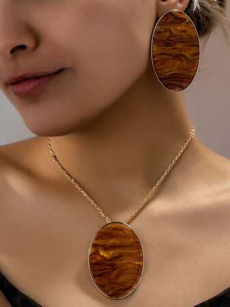 2件套复古优雅时尚几何圆盘吊坠项链耳环套装，适合作为礼物、参加派对、宴会和日常佩戴。