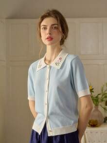 Simple Retro 女士春夏新款刺绣撞色彼得潘领纽扣优雅复古休闲开衫衬衫，温柔优雅，适合工作、面试等场合，法式时尚夏季上衣 - 藍色 - 查看 4