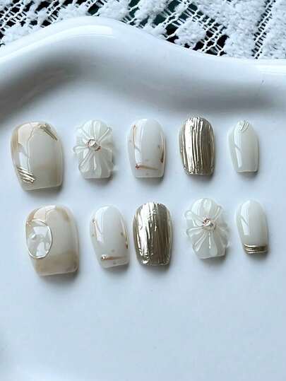 10pcs Handmade Nail Stickers, Elegant & Sophisticated Style, 3D Pearl Flower Design, Premium Fusion Craftsmanship, Handpainted Gold, Gold Nails, Press-On Short Nails, Square Nail Shape, Suitable For Daily Wear For Girls, Also Great For Holiday Gifts Like Valentine's Day, New Year, Christmas, False Nails, Press-On Short Nails Nail Supplies