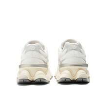 New Balance 9060 'Sea Salt White' - 彩色 - 查看 3