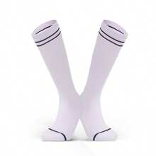 1 双实用专业装备长筒足球袜，成人款，男女皆宜，跑步踝关节保护，加厚毛巾底，小腿压缩袜，减震耐磨。