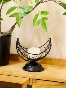 1Pc/Set Line-Woven Crescent Moon And Star Candle Holder. The Candle Holder Is Made From Black Metal Wire. Its Style Is Relatively Minimalist, With An Overall Crescent Shape. The Main Body Features An Interwoven Mesh Structure, And The Base Includes A Domed Platform With Star And Moon Cut-Out Decorations. - Multicolor - View 4
