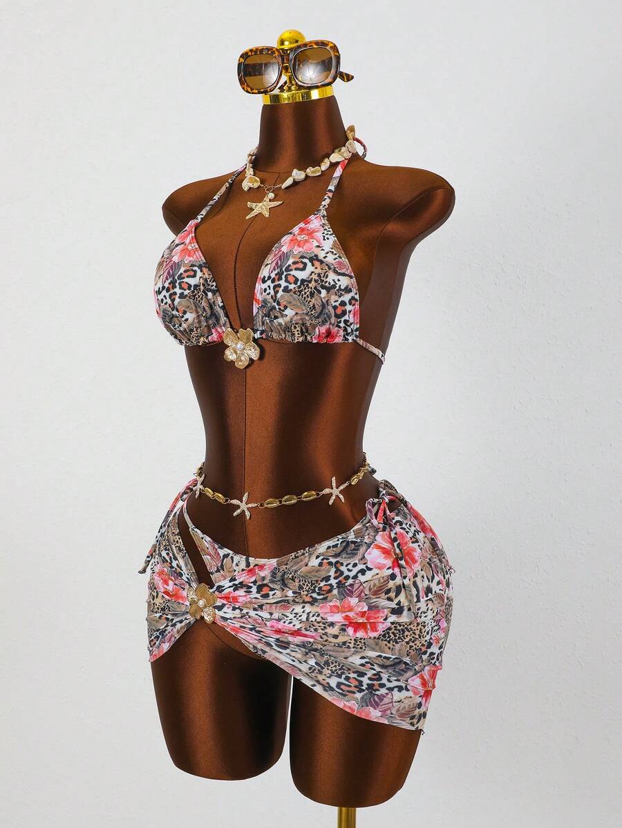 Conjunto de traje de baño de 3 piezas de 2026 con pantalón, falda con doble nudo en la cintura y estampado floral de leopardo, decoración de flores de metal para mujeres en vacaciones de verano, playa y resort, estampado de leopardo marrón - Multicolor - Ver 1