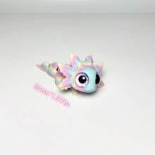 1pc 3D Printed 3.15 Inch Multi-Color Mini Big Eye Rainbow Salamander, Suitable For Desktop Decor, Home Decoration, Holiday Gift (Eye Color Random) - New Big Eyed Salamander - View 4