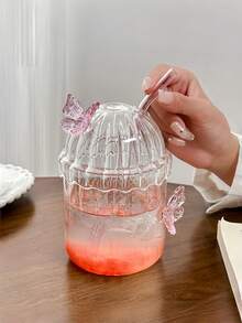 1 Stück Glas Schmetterlingstasse, rosa Schmetterling Frühstückstasse für Milch und Kaffee, transparente vertikal gestreifte niedliche Glastasse, für den Heimgebrauch Eiskaffee Americano Latte Tasse - Verschiedenfarbig - Übersicht 2