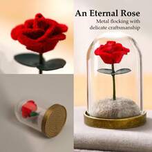 永生玫瑰玻璃罩礼盒 - 手工制作，逼真仿真玫瑰，完美的情人节礼物。采用玻璃罩设计和柔软的天鹅绒底座，适合情人节、婚礼、周年纪念日和生日等场合。包含礼盒。 - 彩色 - 查看 9