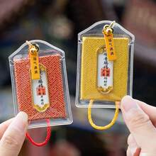 时尚中国风观音吉祥吊坠，可作包包挂饰、车饰、祈求平安富贵的护身符、健康符咒、幸运符、守护符、招财符，亦可作为个人礼物、生日礼物、节日礼物，也是馈赠朋友/情人节的绝佳选择。 - 彩色 - 查看 4
