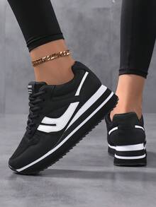 女士复古撞色简约圆头系带增高休闲运动鞋，透气学生平底舒适百搭运动鞋 - 黑與白 - 查看 10