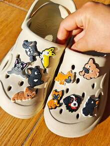 10个狗狗系列DIY时尚鞋洞装饰，可拆卸卡通鞋饰，适用于木屐、凉鞋，优质鞋履配件，非常适合作为生日礼物和派对小礼品。 - 彩色 - 查看 8