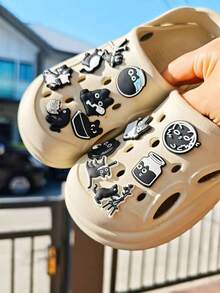 13pcs Black & White Cat Series DIY Fashion Hole Punch Sandal Accessories, Cute Cartoon Series Shoe Decorations Suitable For Clogs, Sandals, Shoe Decor Accessories, Great For Birthday Gifts And Party Favors - Black and White - View 3