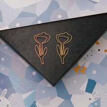 36pcs Flower Shape Paper Clips With Clear Box, Rose Gold And Yellow Gold, Funny Cute Paperclips Bookmarks Planner Clips For Fun Office Supplies Schoolsss Gifts Wedding Decoration - 花朵30件 - 查看 4