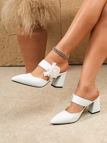 Sapatos de salto grosso com bico fino e tamanhos grandes, versáteis para ocasiões casuais e festas. - Branco - Ver 2
