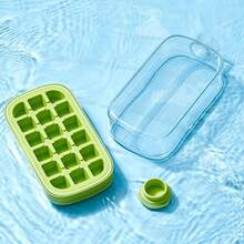 1 bouteille à glaçons, moule à glaçons 2-en-1 de 800 ml à pression sans contact avec 18 grilles, fabricant de glaçons, bac à glaçons en silicone facile à presser, convient pour le congélateur - Multicolore - Voir 6