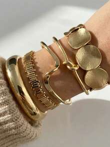 5 pièces Ensemble de bracelets larges en métal doré avec design géométrique exagéré et vintage de style luxueux, convient pour un port quotidien, style "old money", cadeau - Or jaune - Voir 5