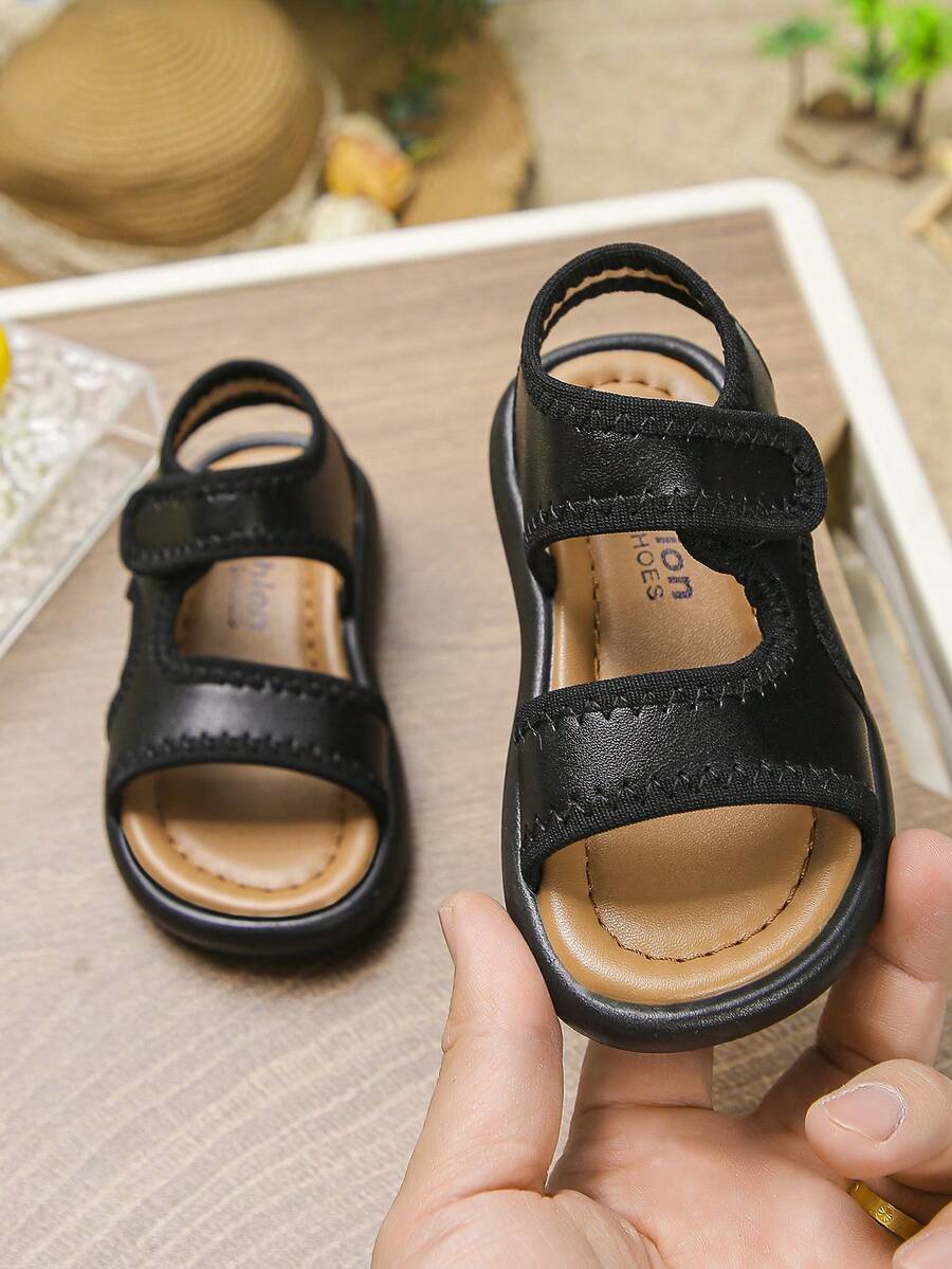 Sandalias deportivas cómodas y de moda para niños para uso al aire libre - Negro - Ver 1