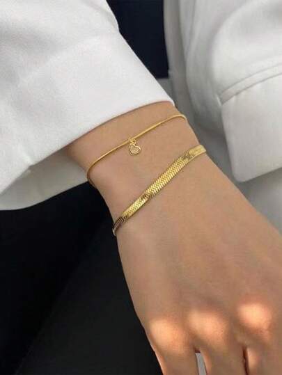 2-delars set med trendigt guldfärgat flerskiktat staplat bladkedja med rund ormkedja i koppar och hjärtformat konstgjort snäckskal i koppar, lager-på-lager armbandssmycken för kvinnor