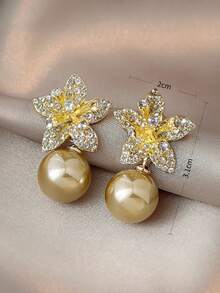 Andkiss 水钻花朵耳钉 情人节、妈妈、母亲、母亲节、礼物 - 香檳色 - 查看 4