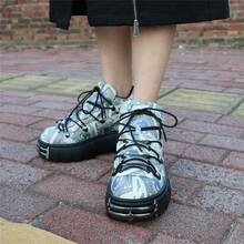 Unisex Retro Sneakers Shoes Metal Decorations Round-Toe Thick Sole Casual Shoes For Men And Women Large Size Lace-Up - 灰色 - 查看 2