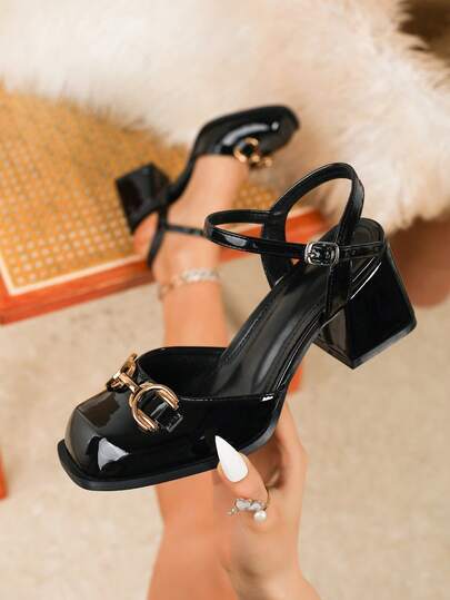 Damskie czółenka typu Mary Jane w dużych rozmiarach z metalową klamrą i grubym obcasem, modne szpilki z kwadratowymi noskami, wygodne, eleganckie i seksowne buty wizytowe, dostępne w kolorze brązowym i czarnym