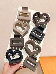 8件套心形发夹套装 - 适合女孩和女士，实用棕色调，饰有心形和方形图案，小巧精致。可用于夹刘海、打造半扎发造型或作为发饰。是2026年新年或情人节的理想礼物。女士爪夹，优雅发夹