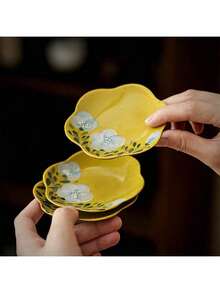 1pc Hand-Painted Camellia Ceramic Tea Cup With Saucer, 50ml Chinese Style Teacup Gongfu Tea Set Household Drinkware - Yellow - View 10