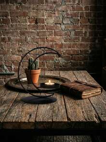 1Pc/Set Star And Moon Hollow Metal Candle Holder. The Candle Holder Is Made Of Metal Wire And A Metal Base. Its Style Is Minimalist And Modern, Featuring A Crescent-Shaped Hollow Frame And A Round Base, With Intricate Interwoven Hollow Details And A Small Candle Tray. It Is Suitable For Modern Minimalist Home Spaces - Multicolor - View 11