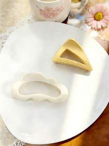 2 piezas/1 pieza Pinzas para el cabello de mujer con diseño de nube blanca y triángulo amarillo de plástico, de moda y versátiles, elegantes y minimalistas, pinzas de unicolor, adecuadas para uso diario, casual, fiesta, playa, vacaciones, peinado, lavado de cara/cabello, maquillaje, accesorios de vestir, pinzas para el cabello de otoño, accesorios para el cabello de otoño, pinzas para el cabello de invierno, pinzas para el cabello de primavera, pinzas para el cabello de verano - Multicolor - Ver 1