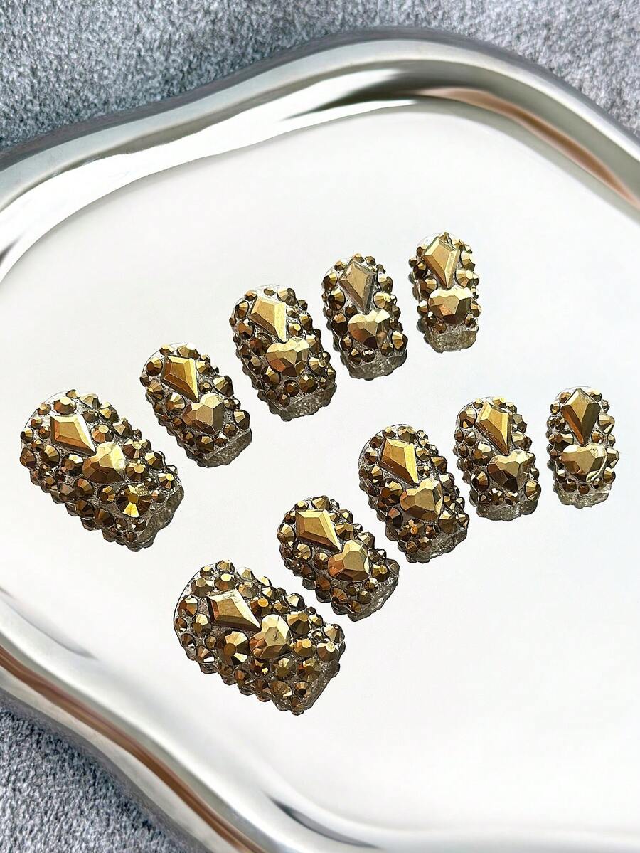 Y2K方形美甲，手工制作，透明甲片，金色水钻，闪亮全覆盖3D设计 - 全覆盖DIY闪光人造指甲，适用于派对、户外、海滩、日常、节日、聚会、工作和特殊场合 - 10片/包 - 金色 - 查看 1
