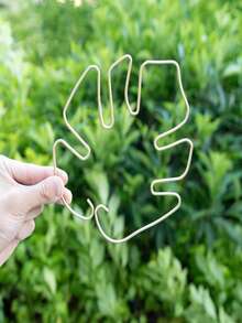 Durable Monstera Deliciosa Plant Support Cage - Unique Design Suitable For Climbing Plants, Includes Monstera Clip Set, Ideal For Promoting Healthy Plant Growth; Durable Monstera Plant Trellis & Support System - Metal Climbing Plant Trainer With Bamboo Clip Set, Ideal Choice For Healthy Plant Growth, And Decorative Garden Support; Plant Support Structure | Climbing Plant Support | Metal Trellis | Christmas Decor - Gold - View 9