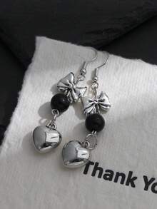 1 Pair Retro Bow Crystal Earrings, Dark Vintage Chic Heart Shaped Earrings For Women - Silver - View 2