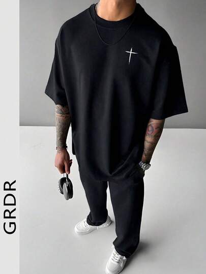 GRDR Men's Casual Cross Element Print Round Neck Short Sleeve T-Shirt, Comfortable & Fashionable