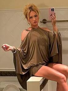 Off-The-Shoulder, Backless Sequins, Loose Bat Sleeves, Halterneck, Hip-Wrapping Dresses, Short Skirts, Party Prom, Dinner Dresses - 棕色 - 查看 3