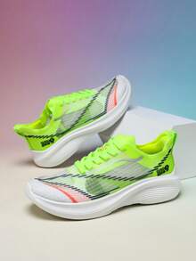 2026夏季新款男士运动鞋，厚底防滑透气轻便网面运动鞋，适合青年、校园、运动赛事、跑步、步行，柔软舒适。 - 綠色 - 查看 3