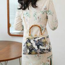 Elegant Real Bamboo Frame Handbag, Chinese Cross-Stitch Embroidery Wedding Clutch Purse, Vintage Fashion Retro Mother Of The Bride Bag, Handmade Daily Use & Party Travel Bag, Gift For Valentine's & Mother's Day - 寶藍色 - 查看 4