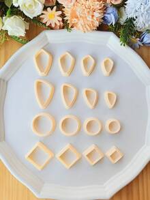 4Pcs Basic Geometric Polymer Clay Cutter Set, Square, Circle, Triangle, Irregular Shape, Soft Clay Earring Molds, 3D Printed Clay Cutters, High-Precision DIY Craft Tool For Earrings, Pendants, Pendants, Beads - Orange - View 9