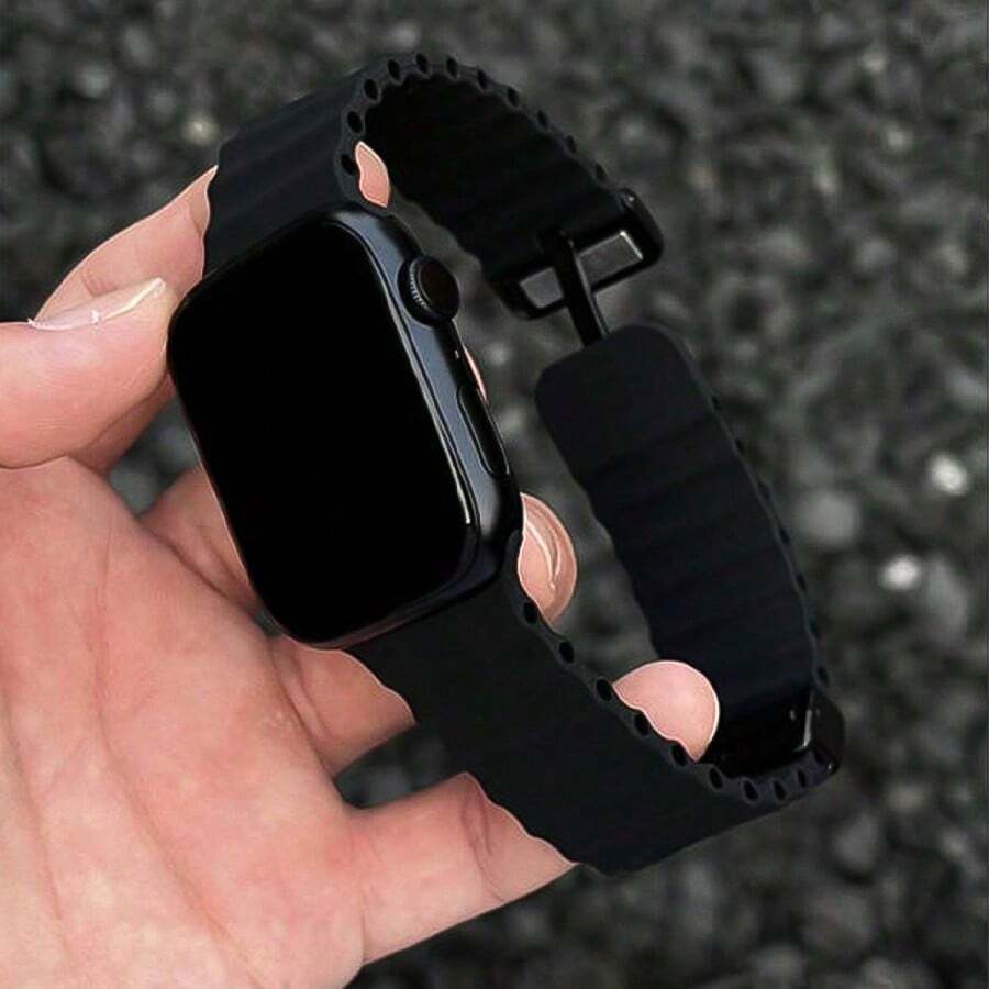 1pc Black Liquid Silicone Sports Magnetic Watch Band Compatible With Apple Watch Ultra2/Ultra/S11/10/9/8/7/6/5/4/3/Se2/Se As A Gift For Students Returning To School