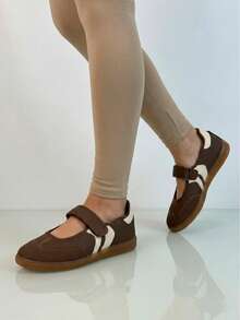 Soraia 鞋履，復古運動瑪麗珍鞋，橡膠鞋底側條紋瑪麗珍鞋，學院風美學風格，休閒沙灘鉤環鞋帶，家居 - 棕色 - 查看 2