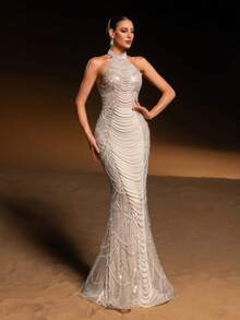 Faeriesty 奢华露背美人鱼晚礼服，饰以多层仿珍珠链和闪亮珠绣——完美适用于婚礼、盛大晚宴、颁奖典礼和正式女士聚会。春日度假派对 - 杏色 - 查看 8