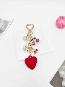 1个可爱樱桃钥匙扣，时尚优雅的镶钻包包挂饰，汽车钥匙链吊坠，背包装饰配件，适合日常、旅行、度假、手提包、钱包等场合，是情人节、生日、节日、伴娘礼物的绝佳选择。 - 彩色 - 查看 4