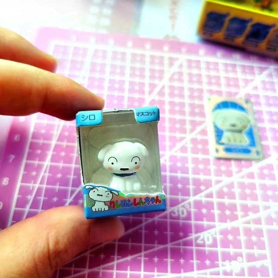 蜡笔小新迷你角色盲盒，日本卡通动漫收藏手办，可爱桌面摆件，生日/节日/新年礼物 - 彩色 - 查看 1