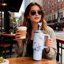 STANLEYO Modern 40oz Light Blue Floral Print Insulated Tumbler With Bow-Topped Straw, White Ergonomic Handle & Gold Accent, Stainless Steel Double-Wall Vacuum Cup For Desk Use, Travel, Daily Commute & Outdoor Activities, Best Christmas & Halloween Gift For Family & Friends - 淺藍色 - 查看 7