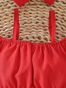 女婴时尚休闲可爱套装：露肩荷叶袖吊带背心 + 草莓印花牛仔短裤 + 蝴蝶结发带