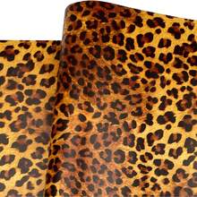 1卷复古野生豹纹自粘墙纸，防水PVC墙贴，卧室背景墙家具装饰装修贴纸，DIY装饰墙贴，尺寸：17.7英寸x39.3英寸/118.1英寸/196.8英寸/393.7英寸 - 卡其色 - 查看 13