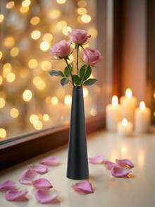 Minimalist Metal Vase, Compact & Elegant, Black & Gold Cone Design, Metal Material, No Worry Of Falling, Suitable For Wedding Table Centerpiece, Candlelight Dinner Table Decor, Home Decor, Room Decor, Gift For Girlfriend, Gift For Women, Winter Gift