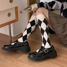 1 Paar Retro Diamantmuster Farbblock Overknee Socken, Diamant-Strick, College-Stil für den täglichen Gebrauch, schlankende hohe Röhrensocken - Verschiedenfarbig - Übersicht 1