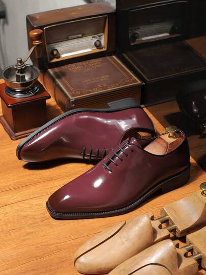 Zapatos de vestir de punta afilada con brillo para hombre, versátiles y cómodos, estilo británico